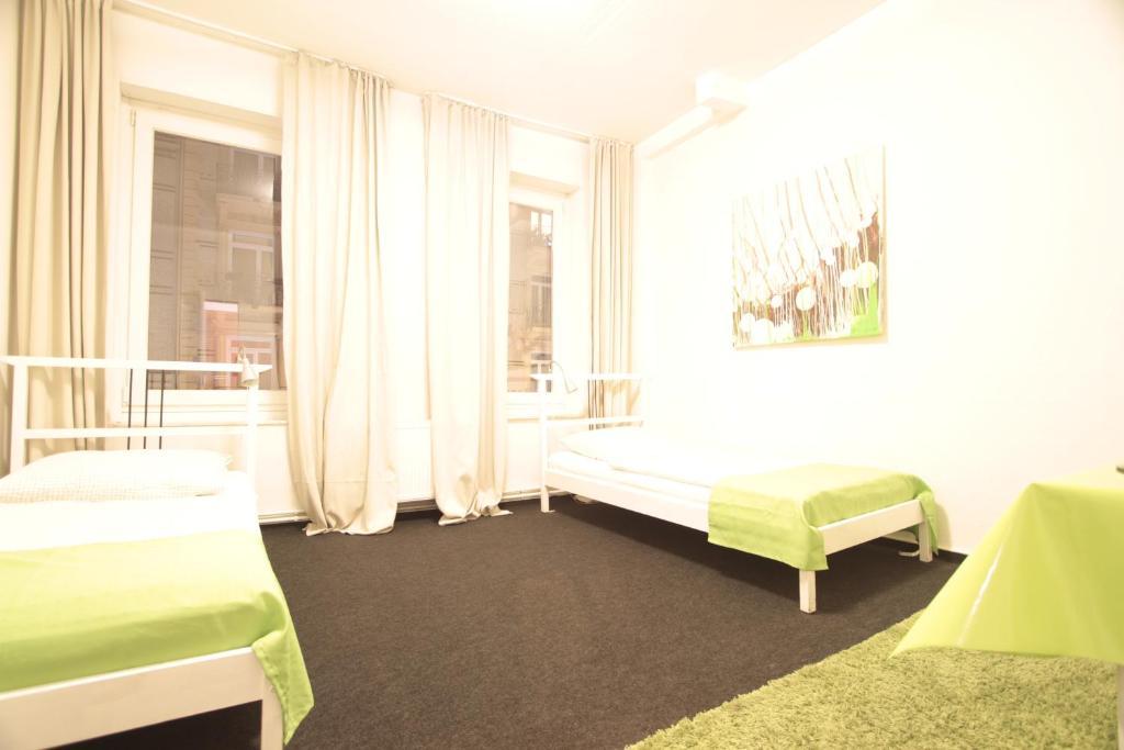 Bedpark Altona Pension Hamburgo Habitación foto